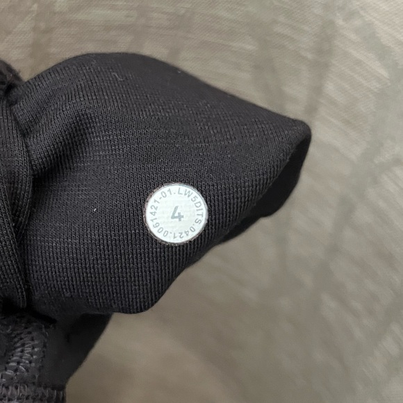 Lululemon Align Leggings 28”, color graphite gray, size 4 - Picture 5 of 5